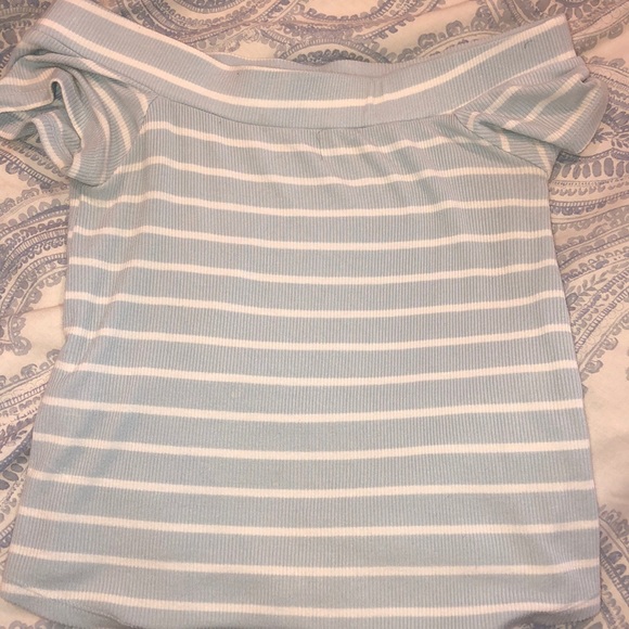 Blue and white striped off-the-shoulder top - Picture 2 of 2